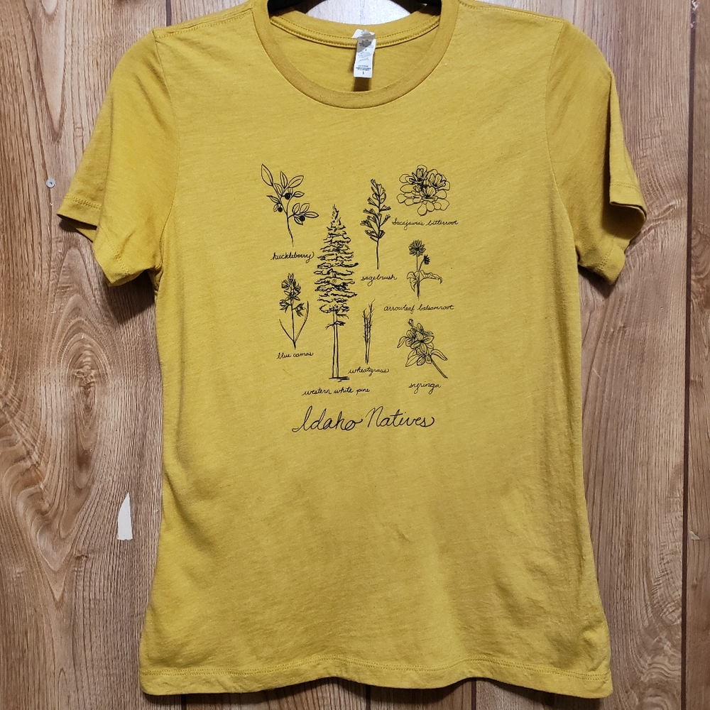 Bella Canvas Tee Unisex Adult Small  Golden & Blk Graphic Idaho Natives